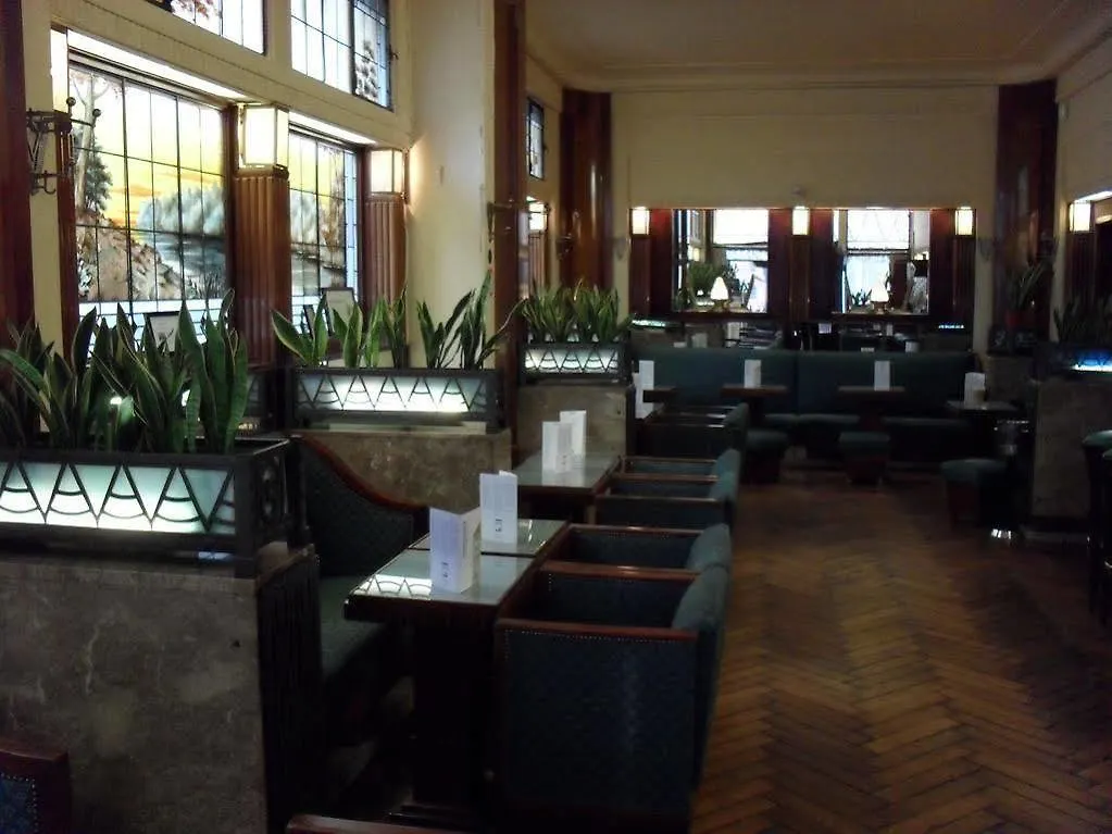 Hotel Esperance بروكسل