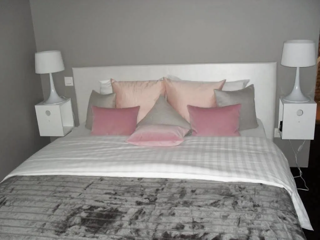 Hotel Esperance بروكسل بلجيكا